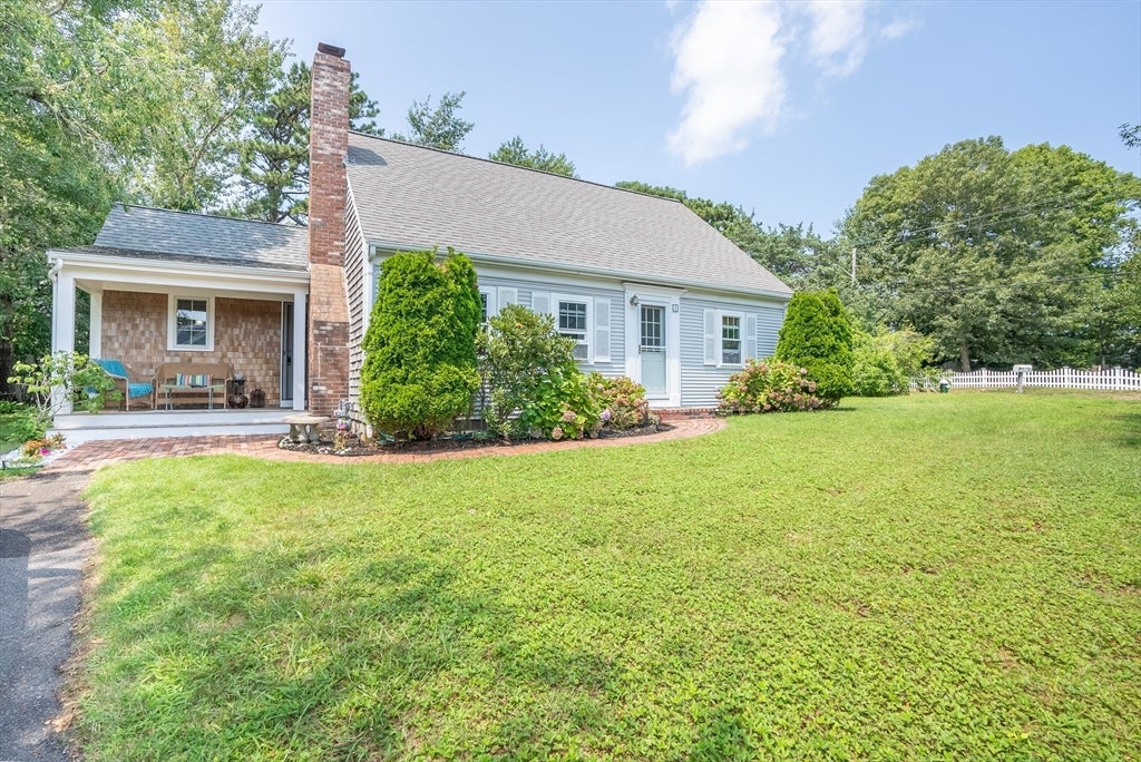 1 Bayberry Rd, Yarmouth, MA Photo #1