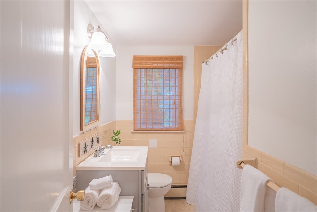 1 Bayberry Rd, Yarmouth, MA Photo #15