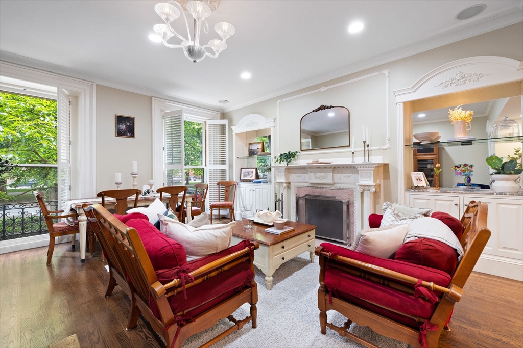 183 Commonwealth Ave 1