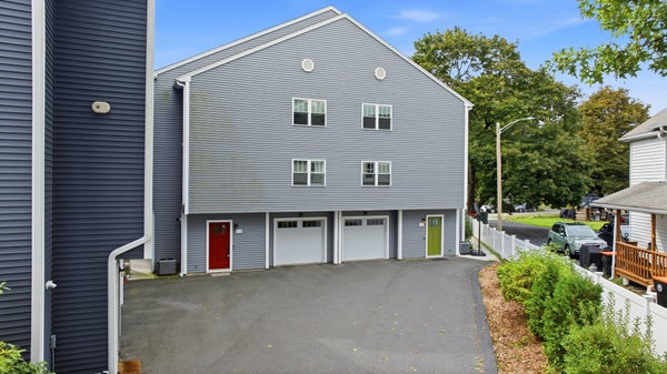 ADDRESS PRIVATE, SOUTH HADLEY, MA  - Image 6c2ed4cd50ffe9cc4a0927ea13f6fc4b/400357119