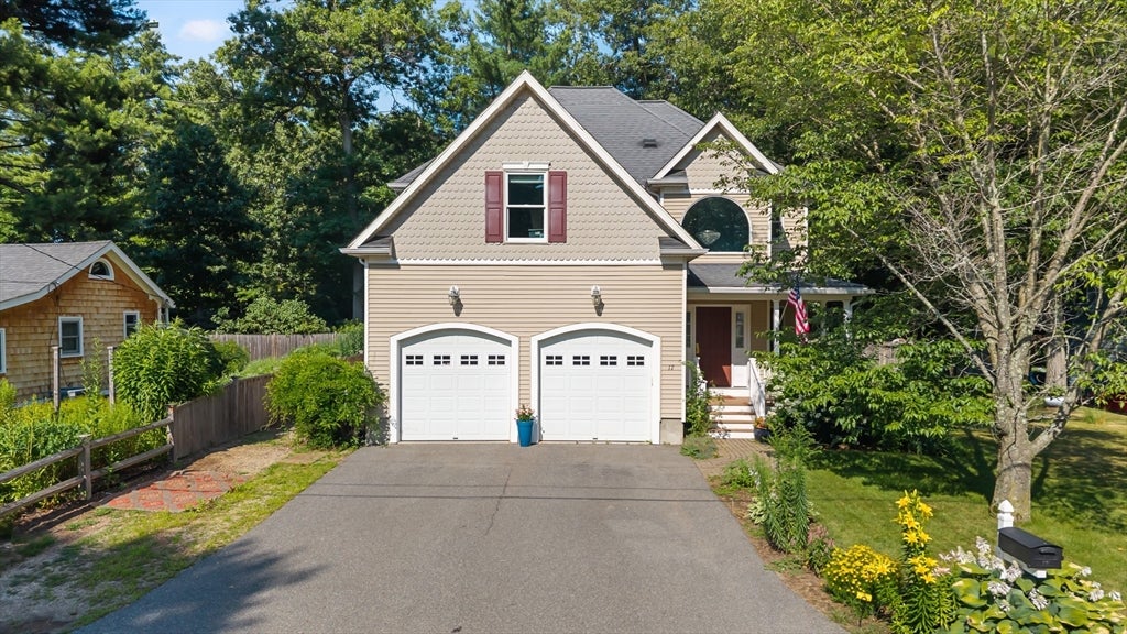 17 Rock Ave
