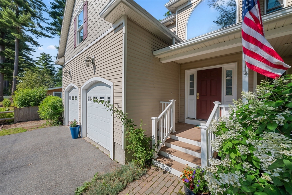 17 Rock Ave