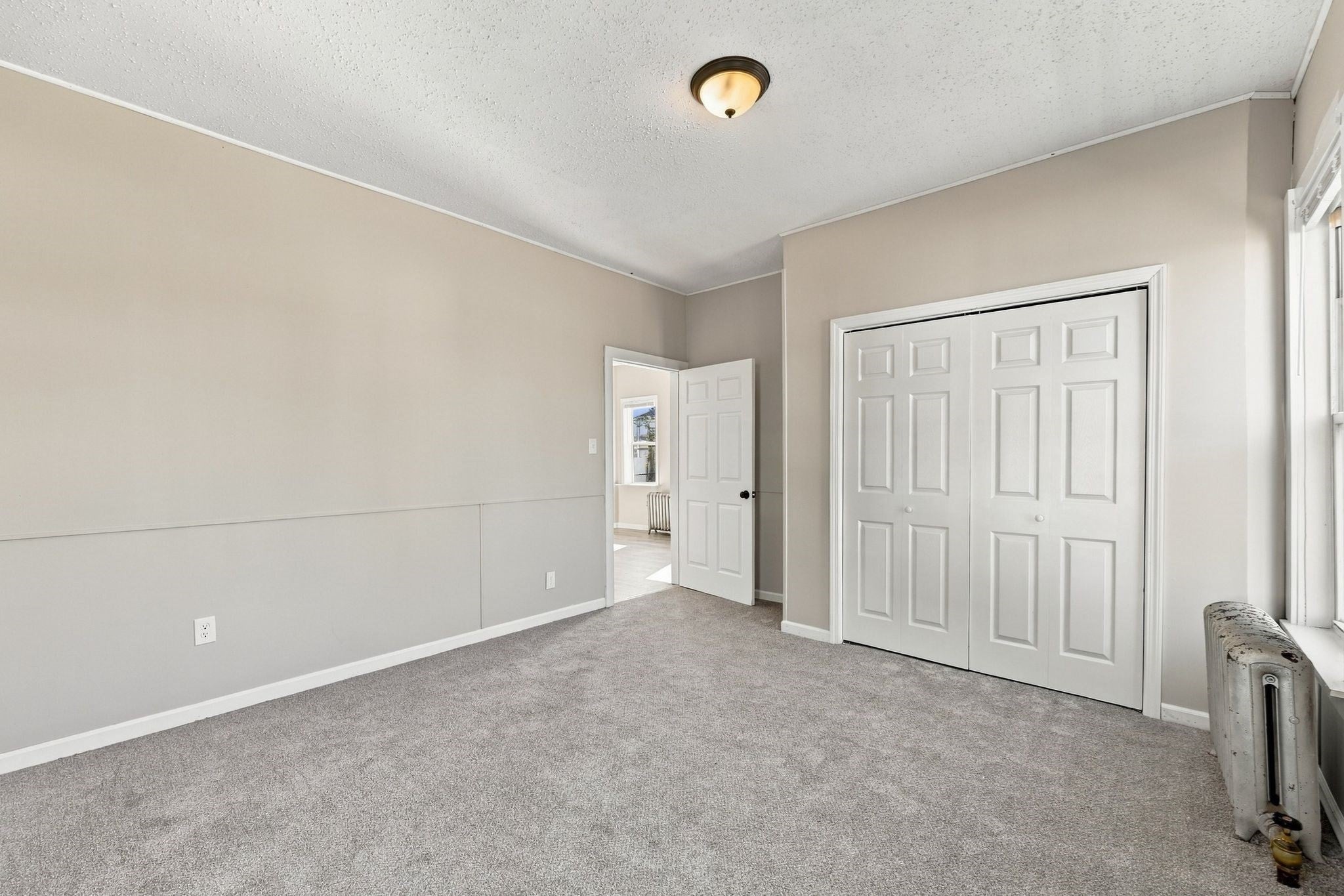 19 Lowell Ave, West Springfield, MA Photo #14