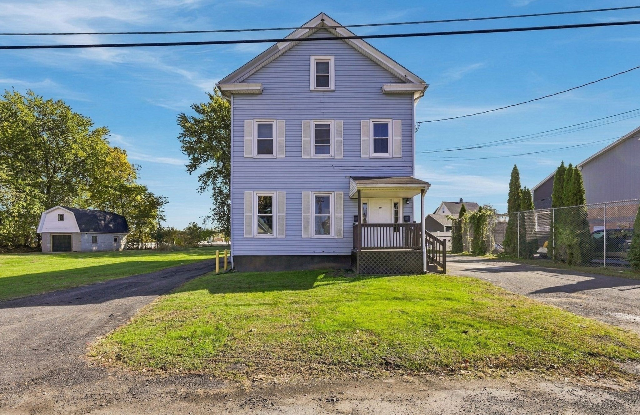 19 Lowell Ave, West Springfield, MA Photo #1