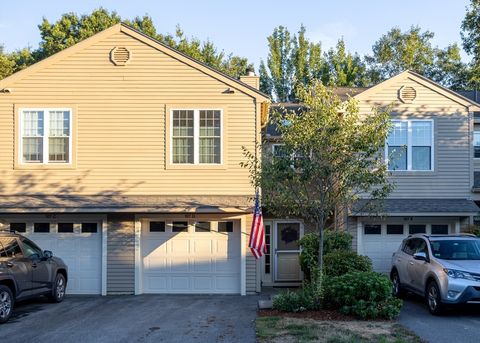 107 Ridgefield Cir D Clinton MA 01510