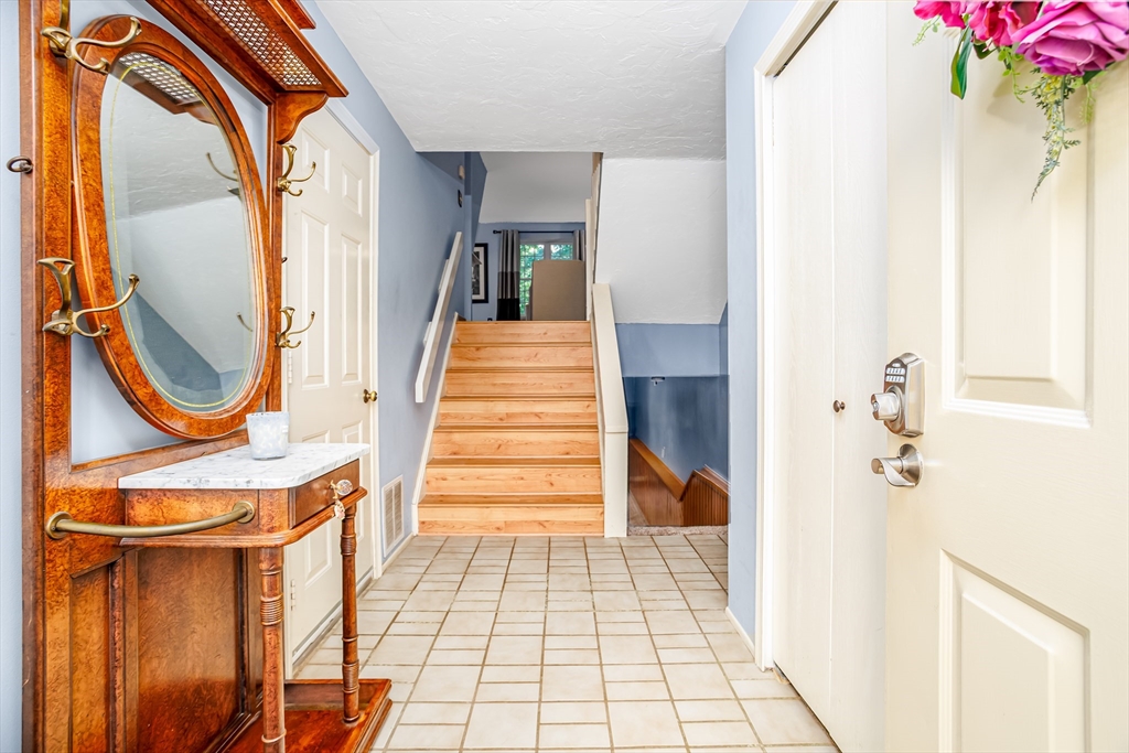 107 Ridgefield Cir D