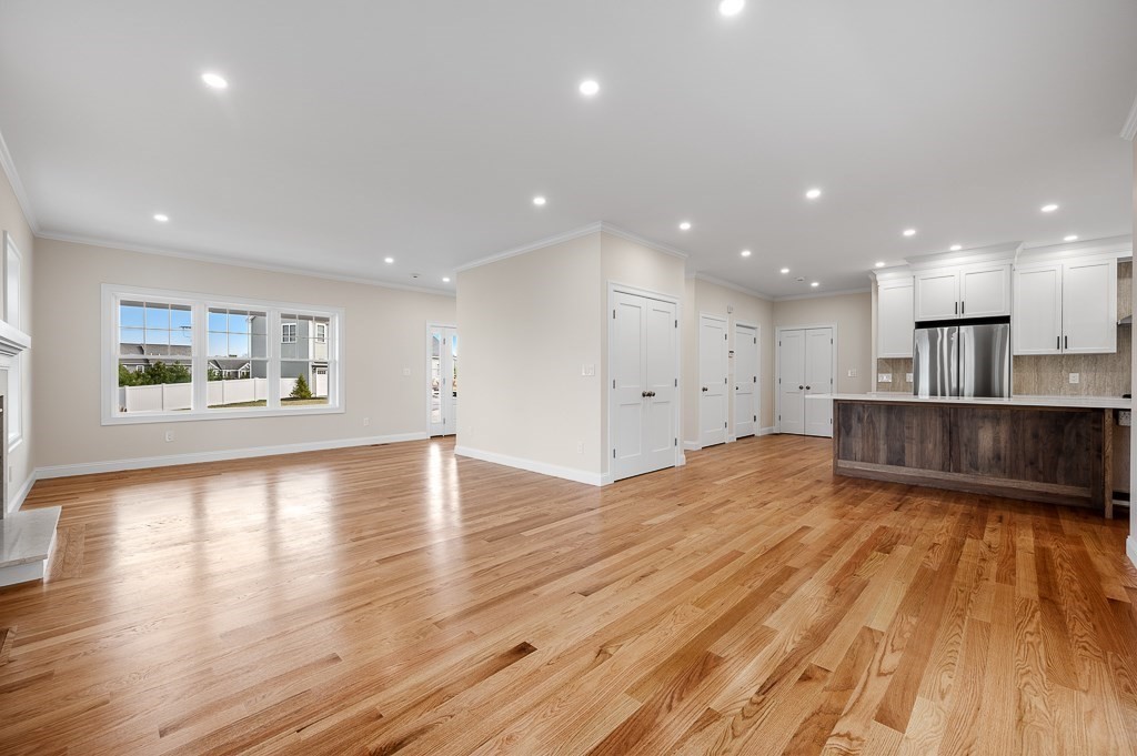 3 Ellingwood Cir