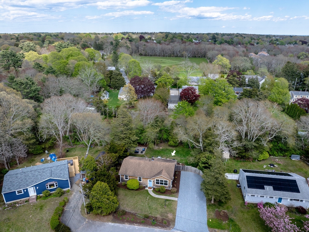 1 Barlow Ln