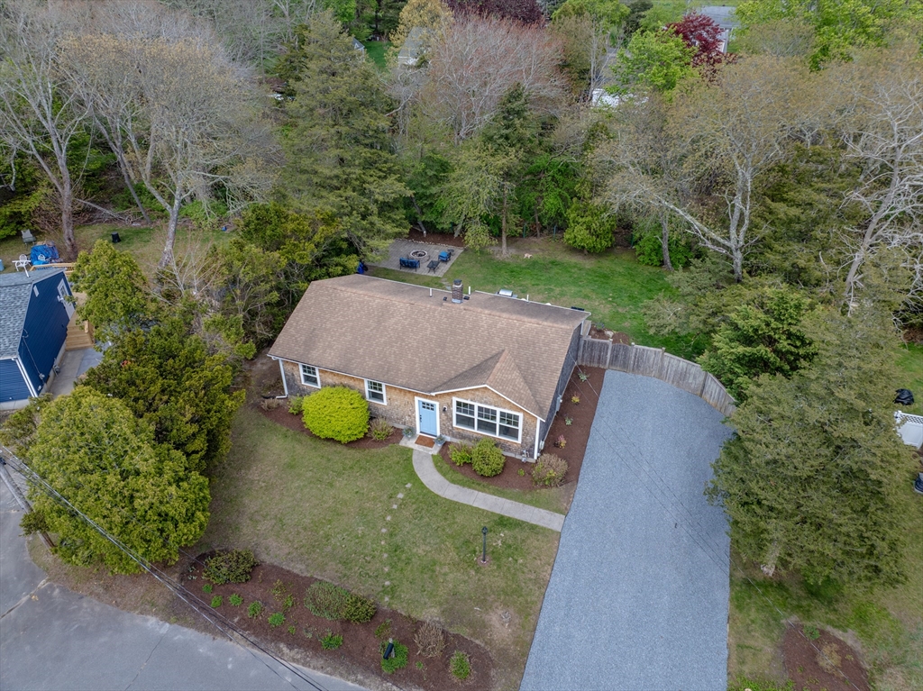 1 Barlow Ln