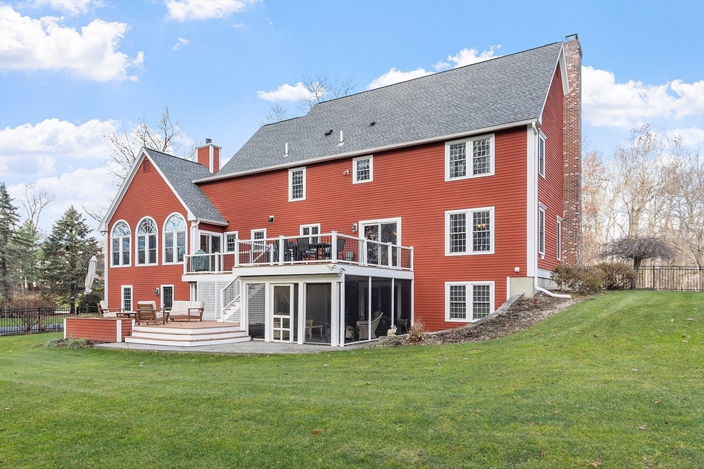 1 Little Hollow Lane