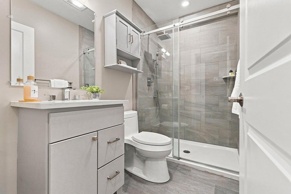 89 Prescott St #B, Boston, MA, 89 Prescott St #B, Boston, MA Photo #10