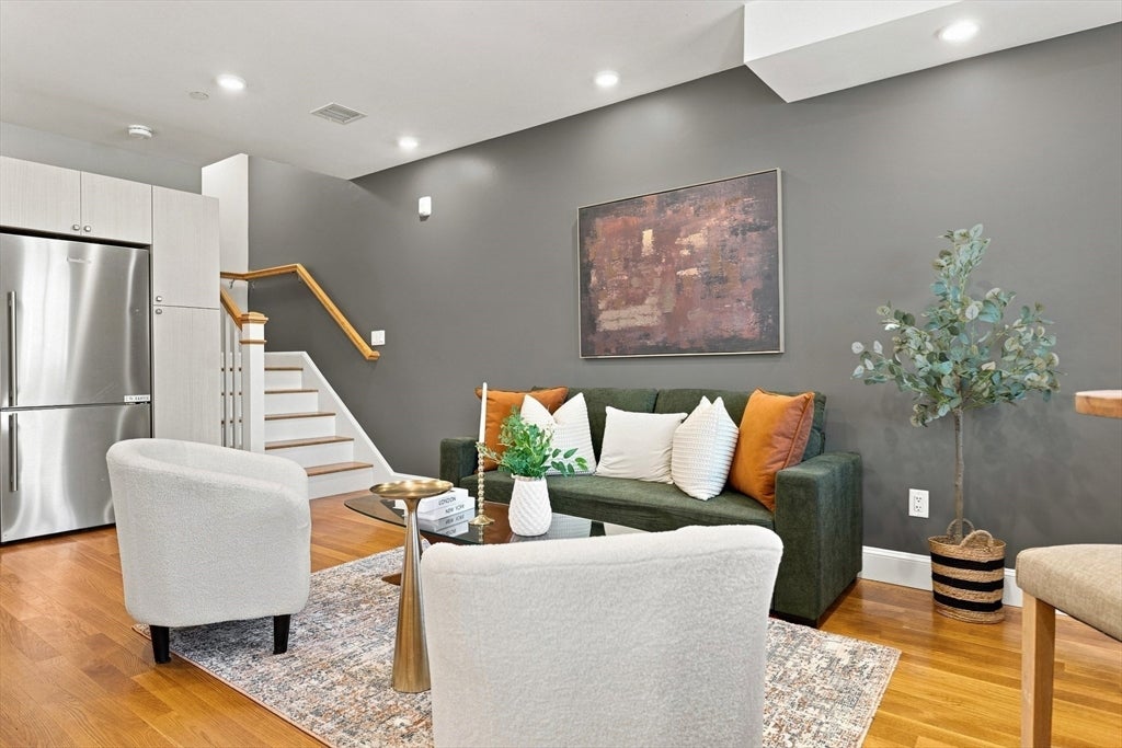 89 Prescott St #B, Boston, MA, 89 Prescott St #B, Boston, MA Photo #6