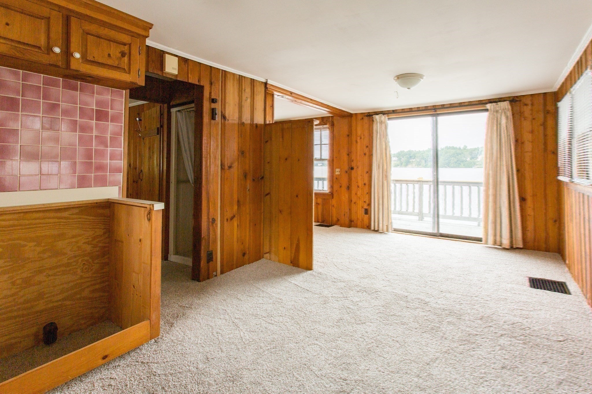 21-22 Beach Drive, West Brookfield, MA, 21-22 Beach Drive, West Brookfield, MA Photo #25