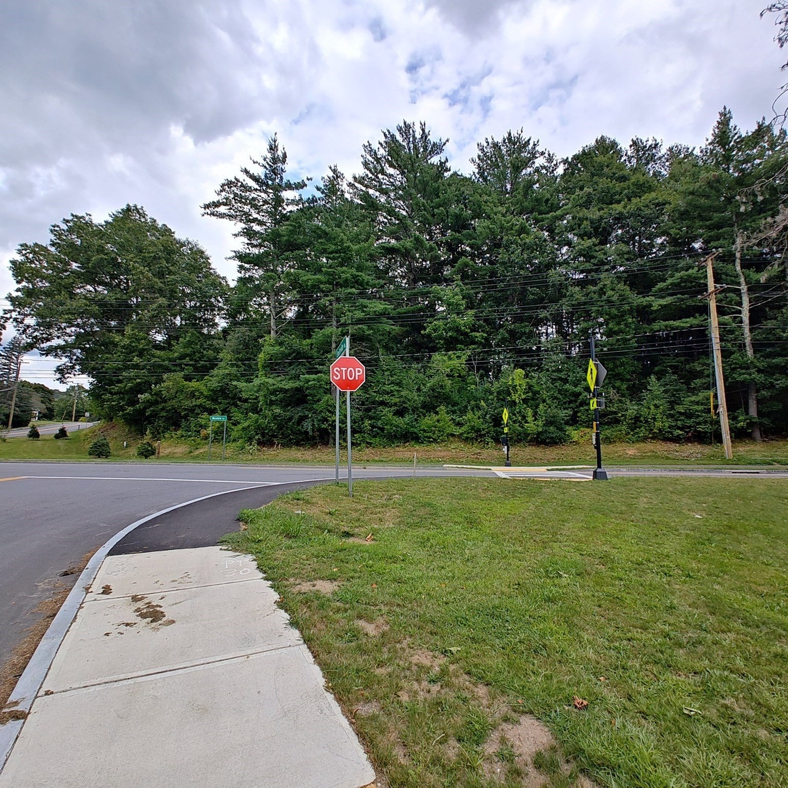 84 Meadow Rd