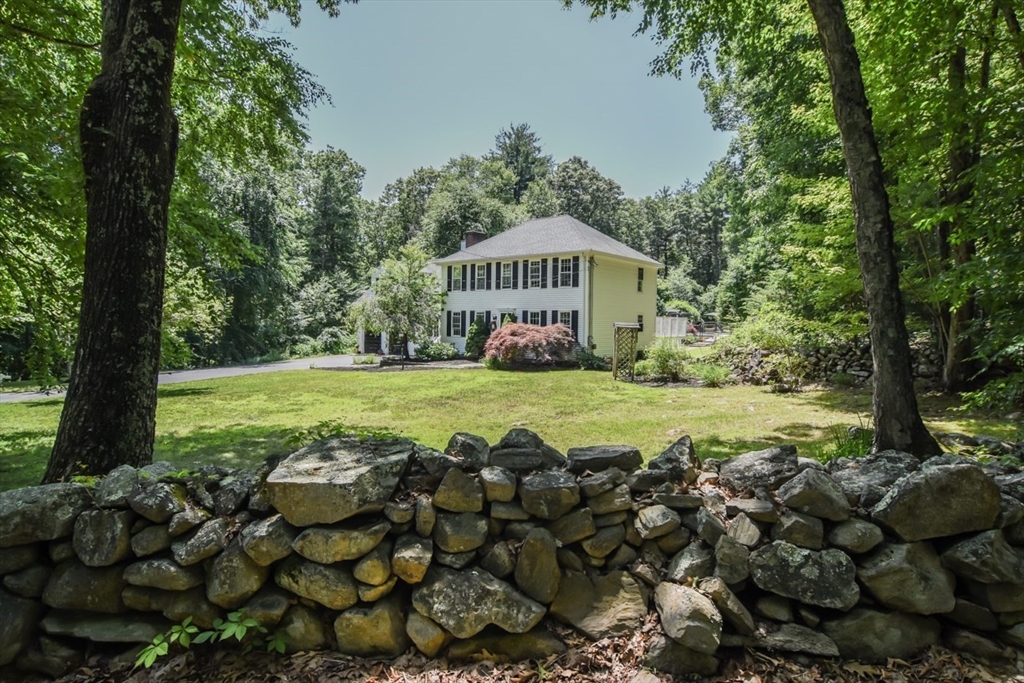 359 Se Main St