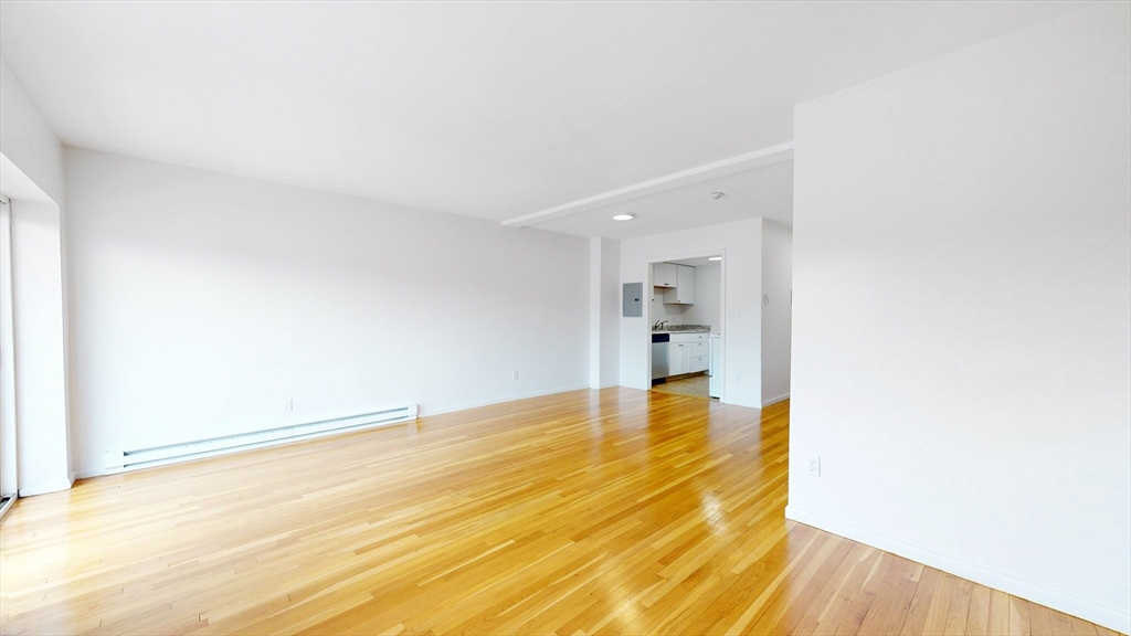 525 Highland Ave. 44