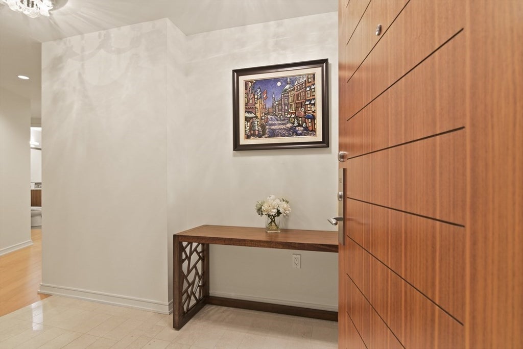 580 Washington St #902, Boston, MA Photo #6