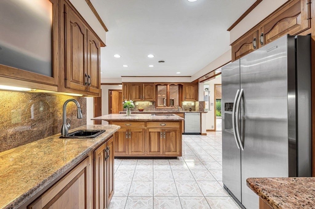 96 Prynnwood Road, Longmeadow, MA, 96 Prynnwood Road, Longmeadow, MA Photo #14