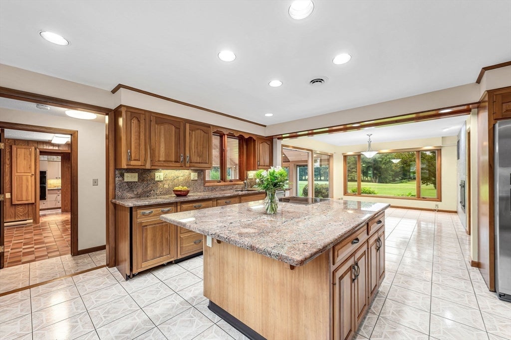 96 Prynnwood Road, Longmeadow, MA, 96 Prynnwood Road, Longmeadow, MA Photo #15