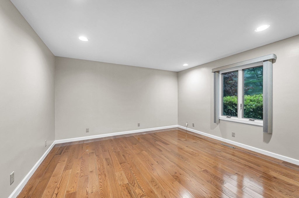 96 Prynnwood Road, Longmeadow, MA, 96 Prynnwood Road, Longmeadow, MA Photo #39