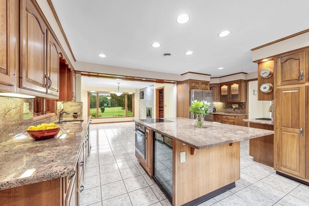 96 Prynnwood Road, Longmeadow, MA, 96 Prynnwood Road, Longmeadow, MA Photo #16