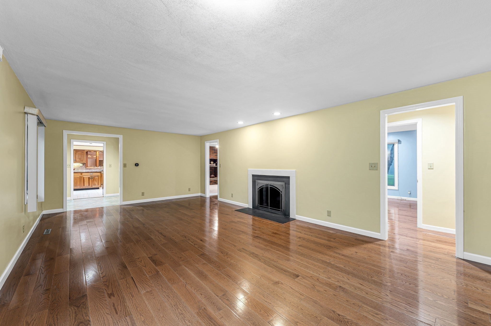 96 Prynnwood Road, Longmeadow, MA Photo #13