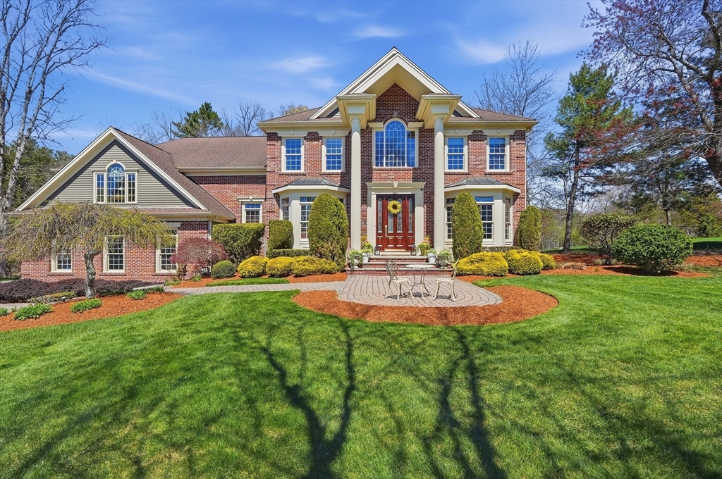 5 Saratoga Lane