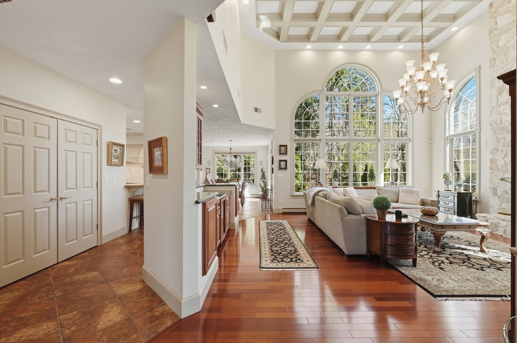 5 Saratoga Lane
