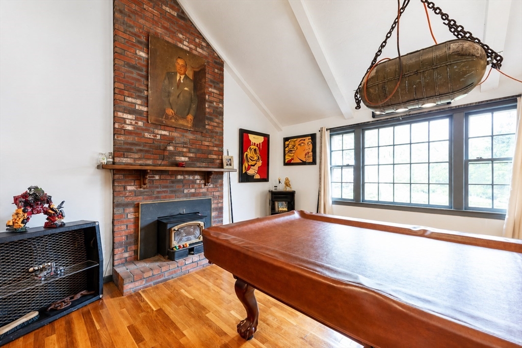 140 King James Way