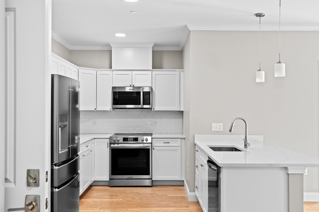 485 Blue Hills Parkway 40