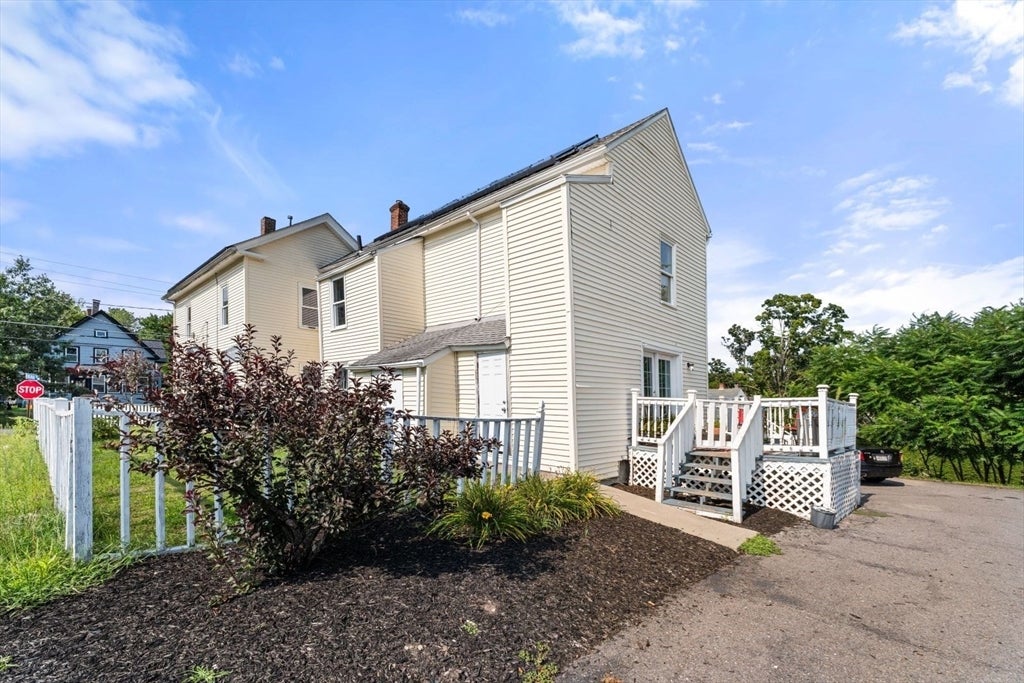 88 Granite St, Leominster, MA, 88 Granite St, Leominster, MA Photo #3