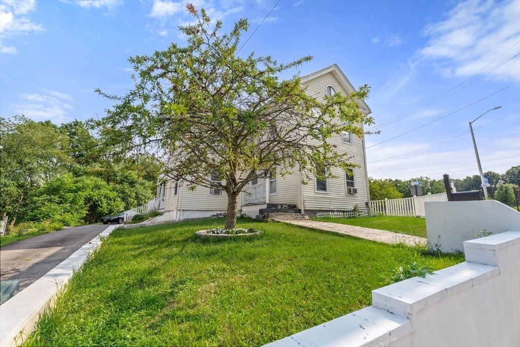 88 Granite St, Leominster, MA, 88 Granite St, Leominster, MA Photo #2