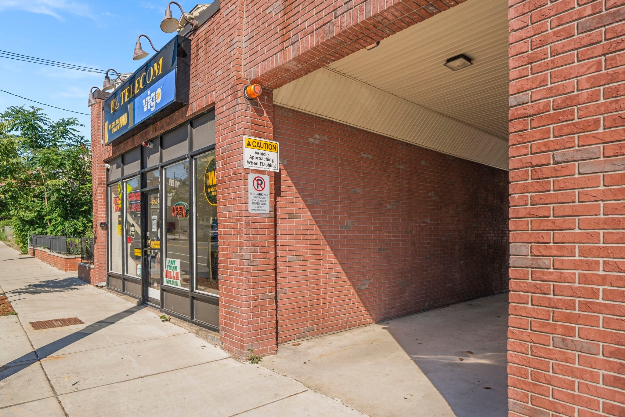 682 Broadway