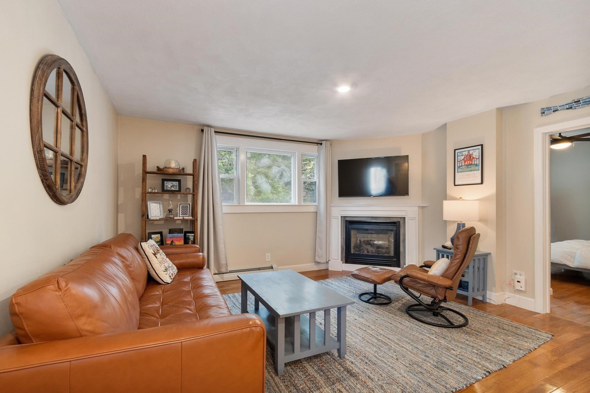 8 Brightside Ave 1