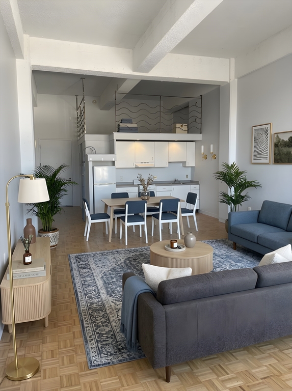 61 Brookline Avenue 308