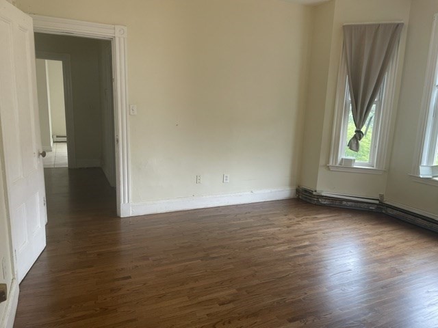 75 Howard Ave 2