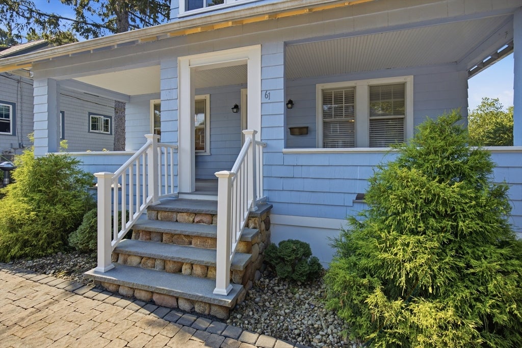 61 Harrison Ave