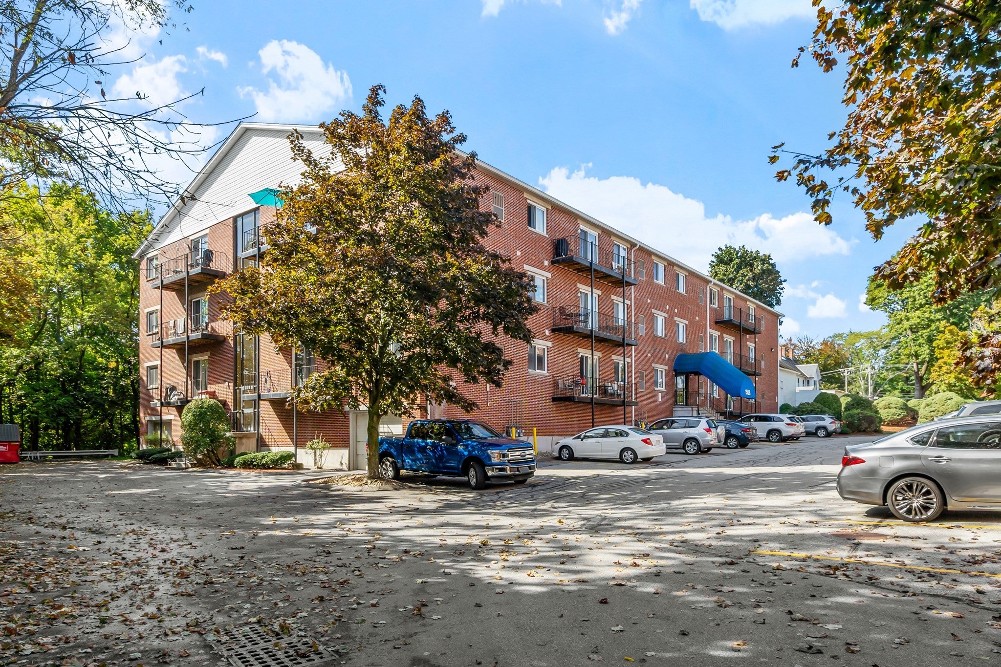 Photo of 1508 Gorham Street, Lowell, MA