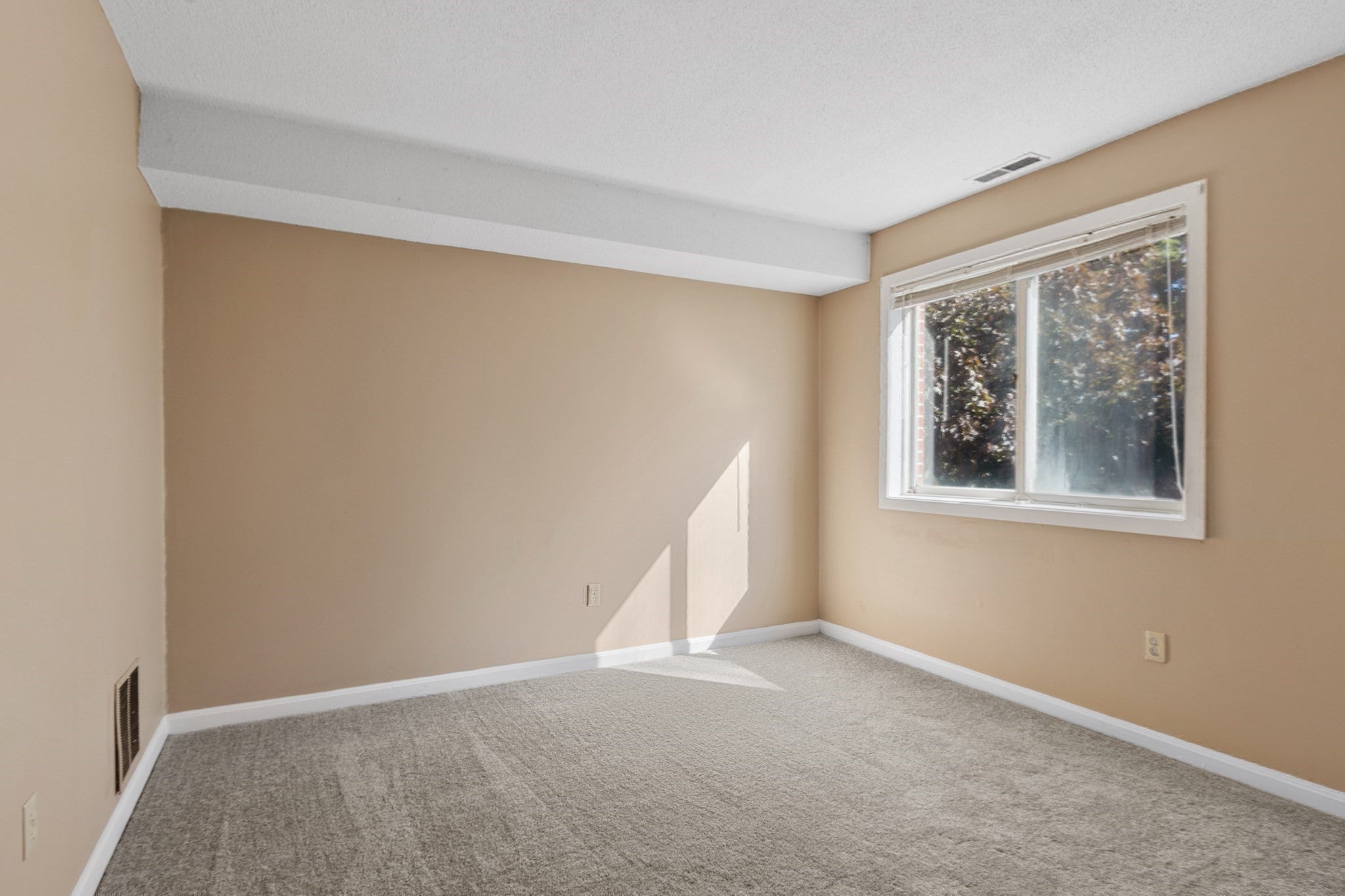 1508 Gorham Street #102, Lowell, MA, 1508 Gorham Street #102, Lowell, MA Photo #16