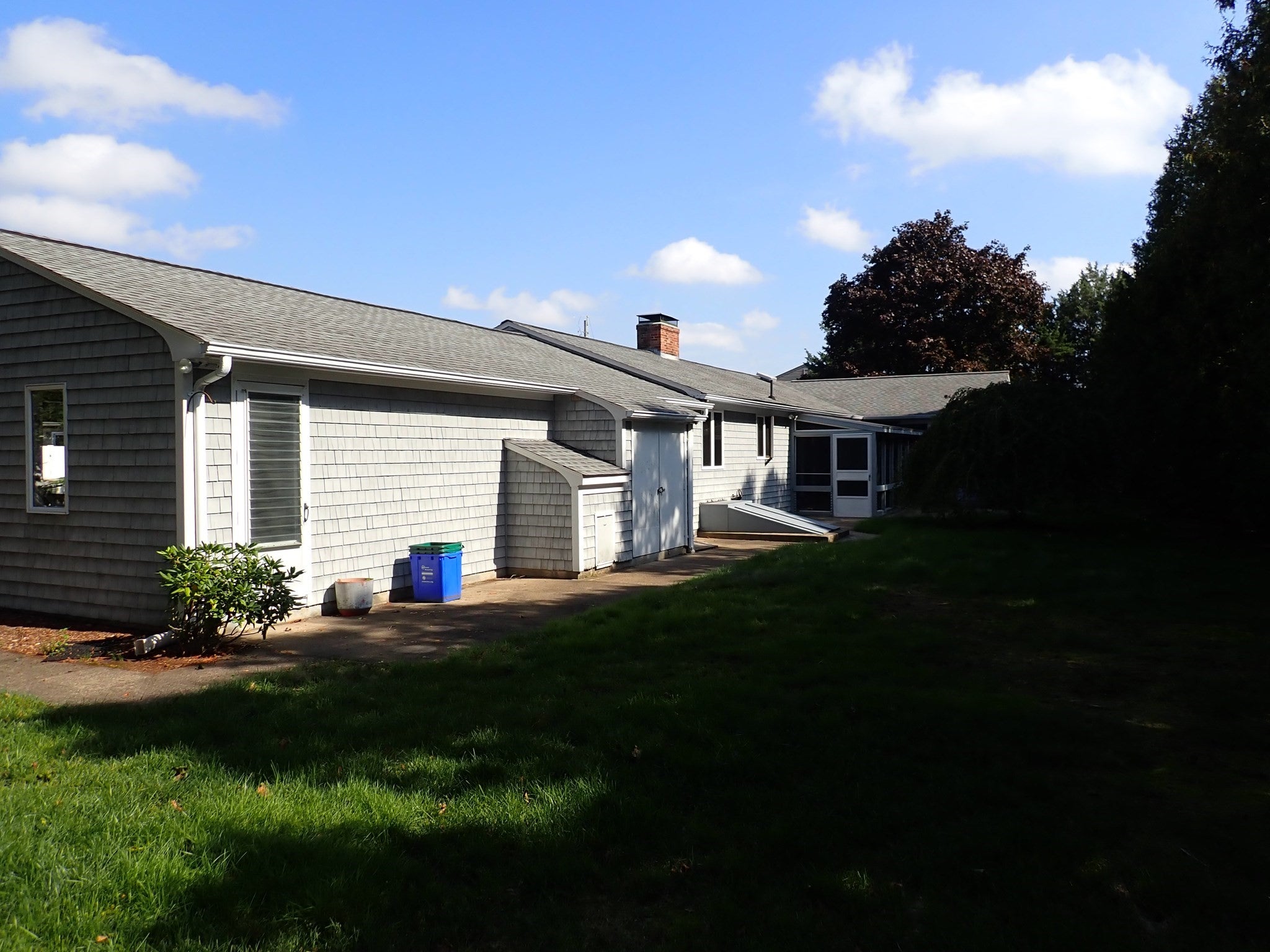 80 Hollyhock Drive, Cranston, RI, 80 Hollyhock Drive, Cranston, RI Photo #3