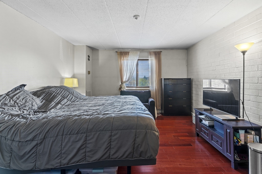 175 Quincy Shore Dr #B66, Quincy, MA Photo #17