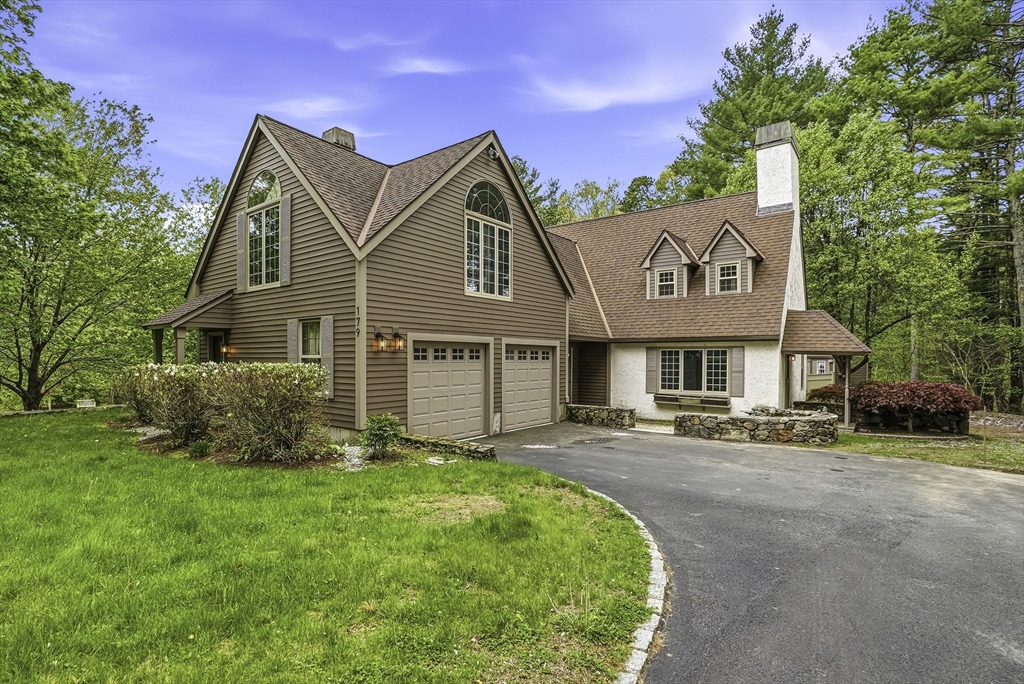 179 South St, Upton, MA Photo #2