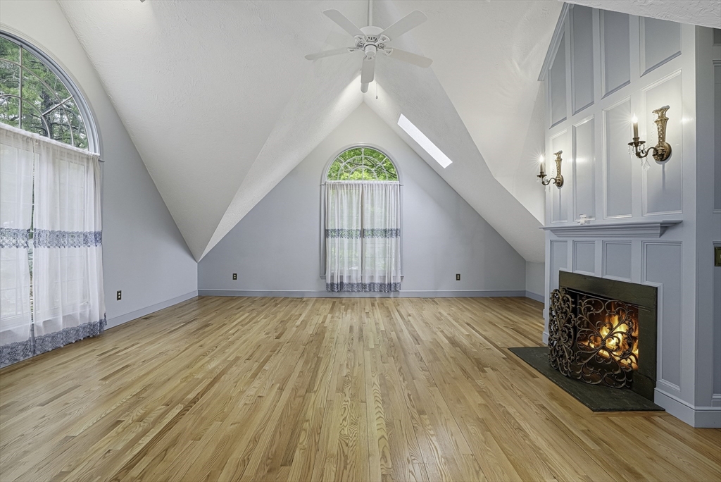 179 South St, Upton, MA Photo #15