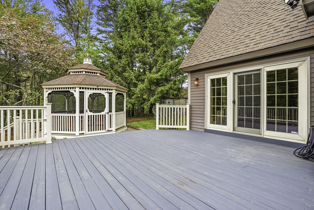 179 South St, Upton, MA Photo #34