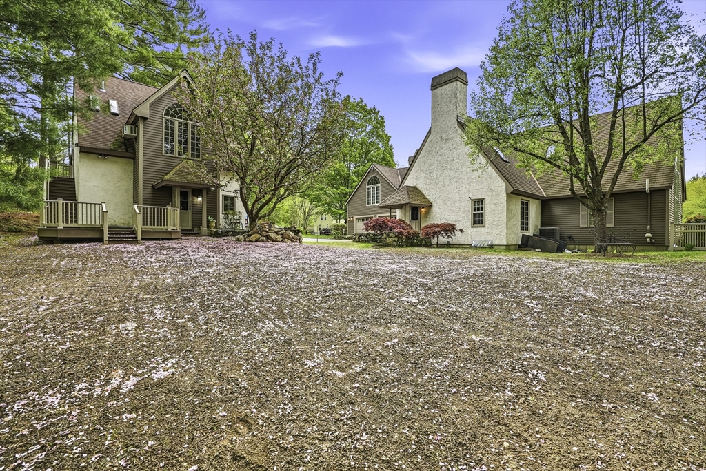 179 South St, Upton, MA Photo #35