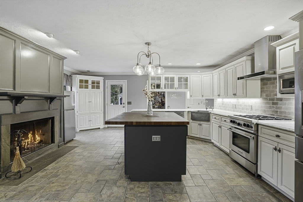 179 South St, Upton, MA Photo #10