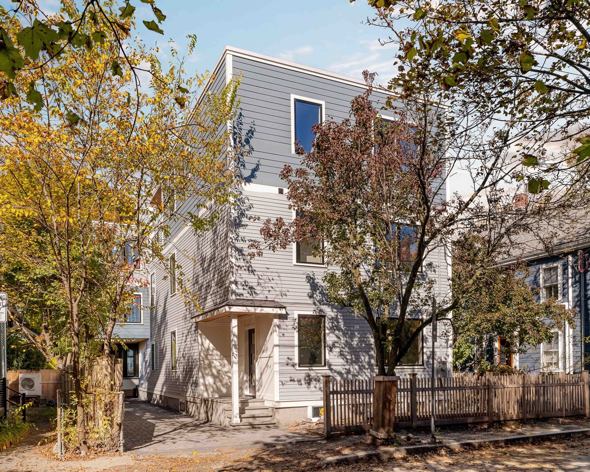 Photo of 19 Acorn Street, Cambridge, MA
