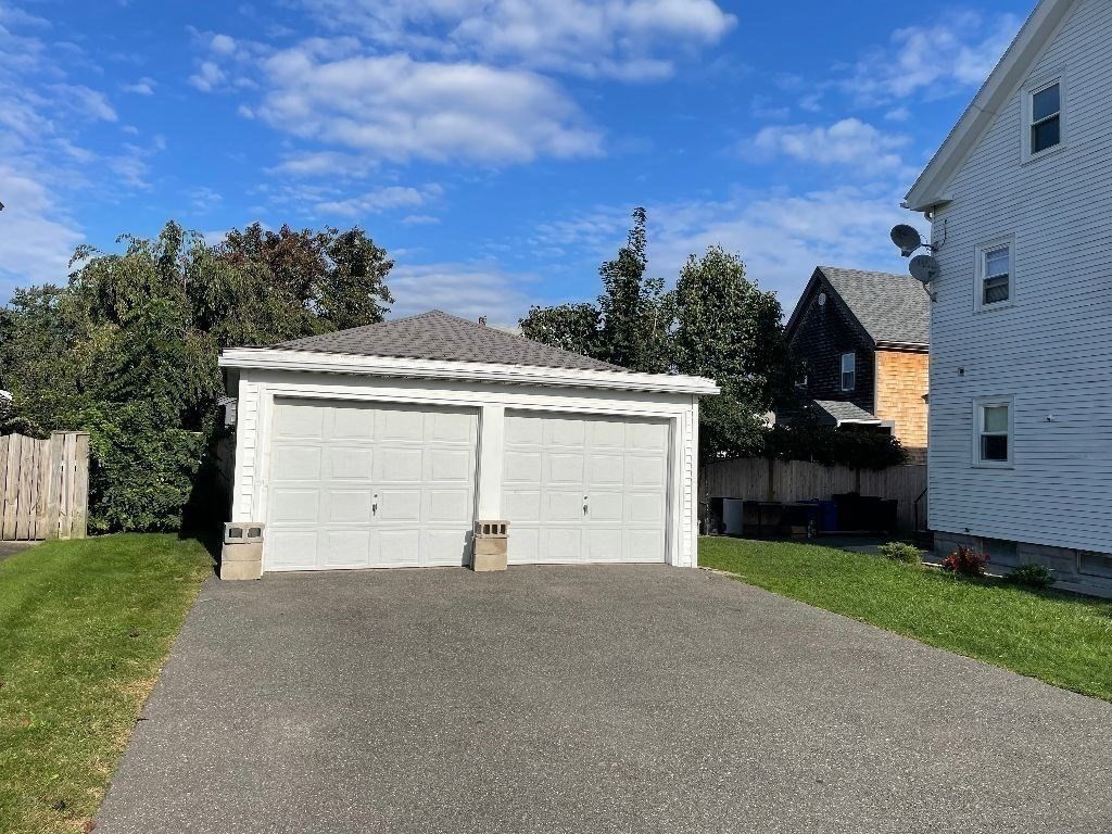 68 Driscoll St
