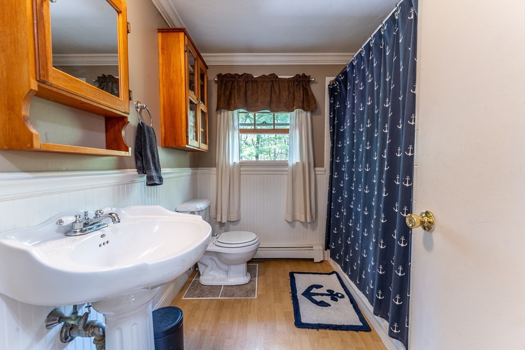 34 Oakhill Ave, Attleboro, MA Photo #14