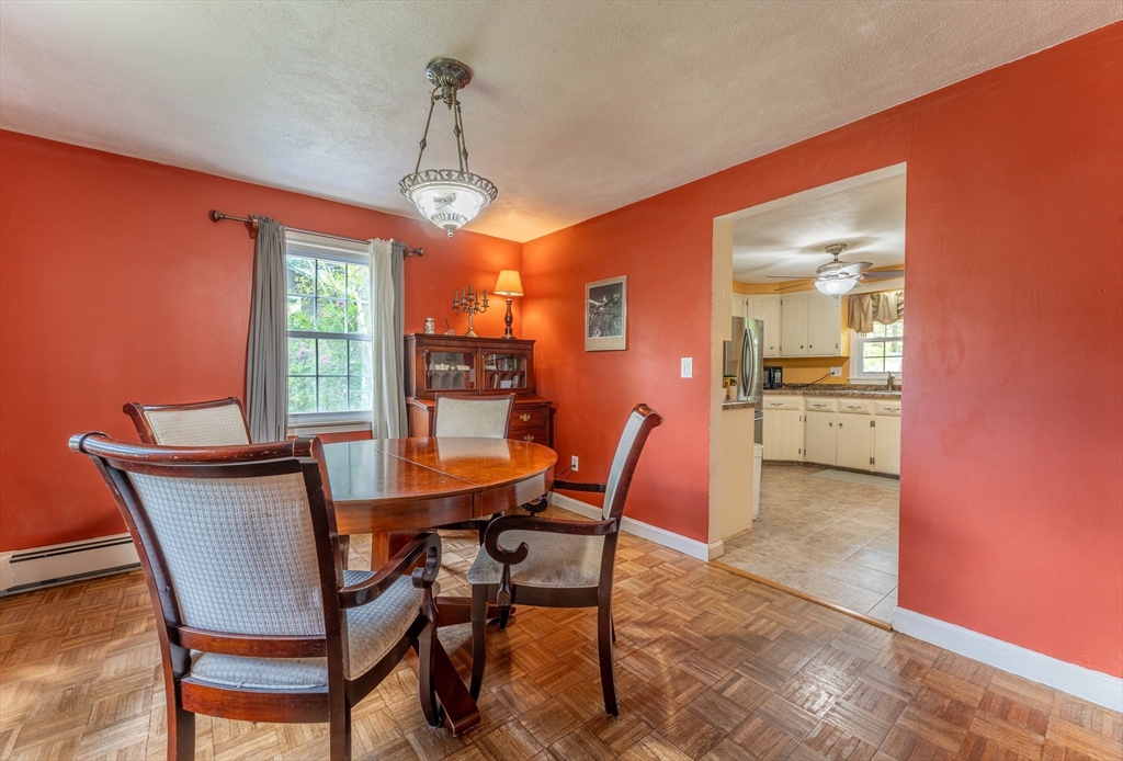 34 Oakhill Ave, Attleboro, MA Photo #12
